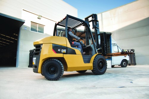 CAT-FORKLIFT-TRUCKS.jpg