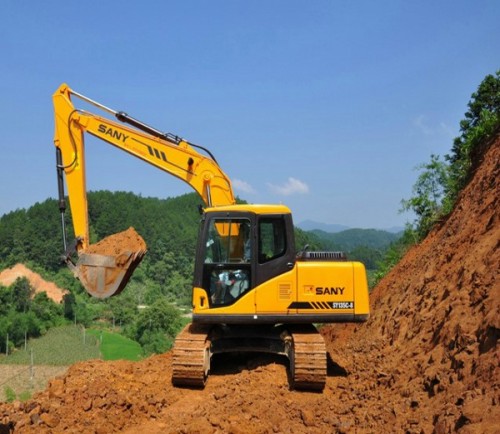 Sany-Hydraulic-Excavator-SY135-1.jpg